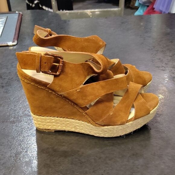 Michael Kors Tan Wedge Sandals with Strappy Design - Picture 1 of 6